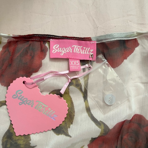 Sugar Thrillz Red and White Rose Floral Midi Dress - Picture 2 of 5